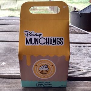 Disney Munchlings Scented Plush - surprise character!